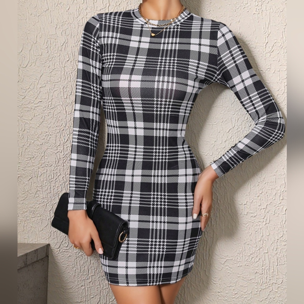 Mad for Plaid Bodycon Dress - Black - Picture 3 of 7